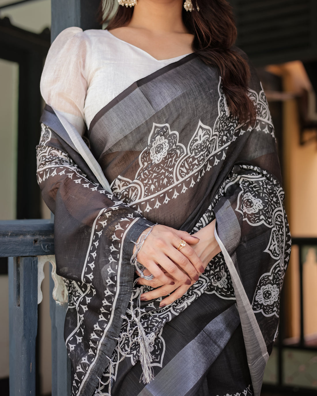 Black and White Pure Cotton Linen Saree with Intricate Floral Design