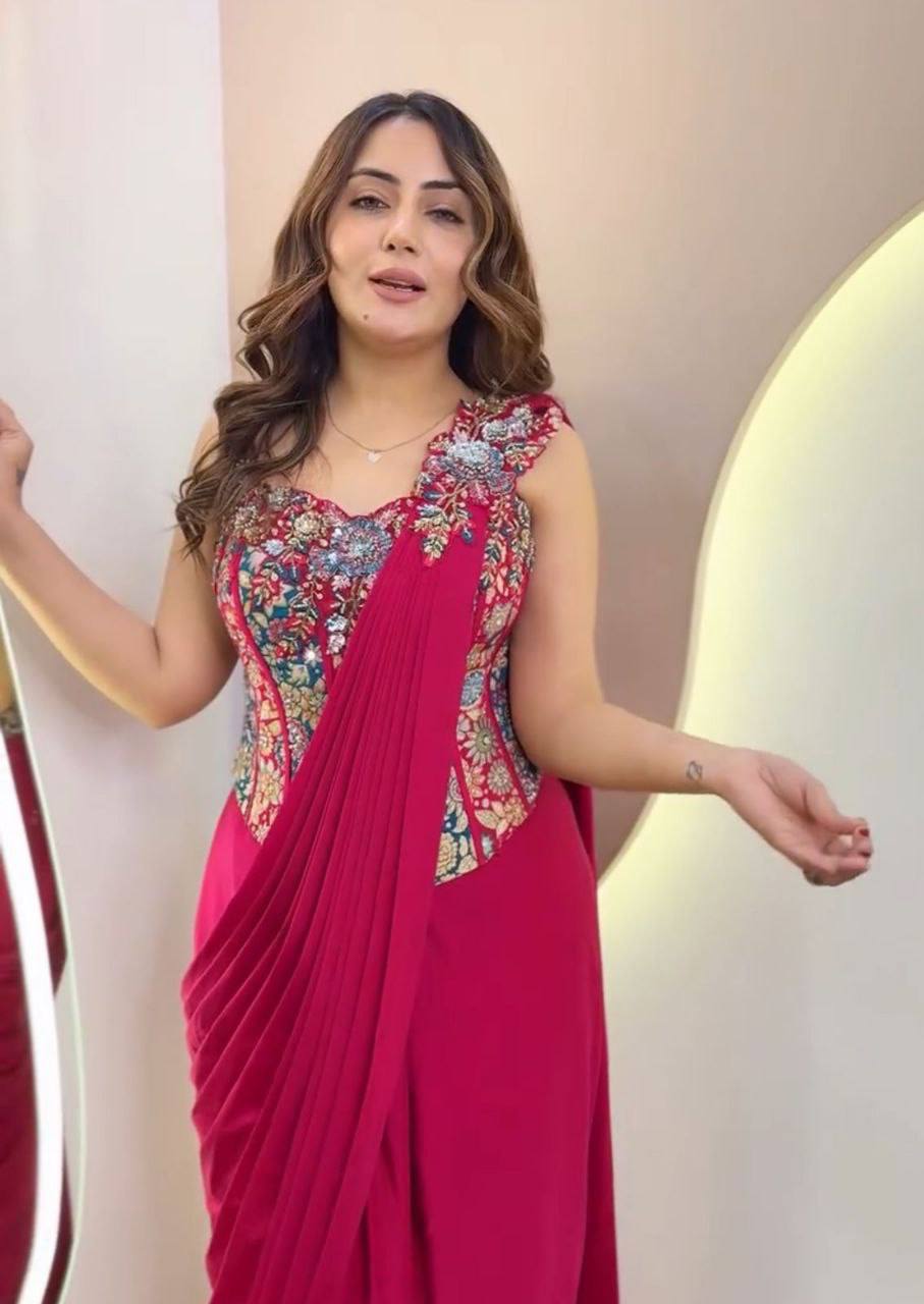 Rani Pink Crepe Ready-to-Wear Saree, view 3