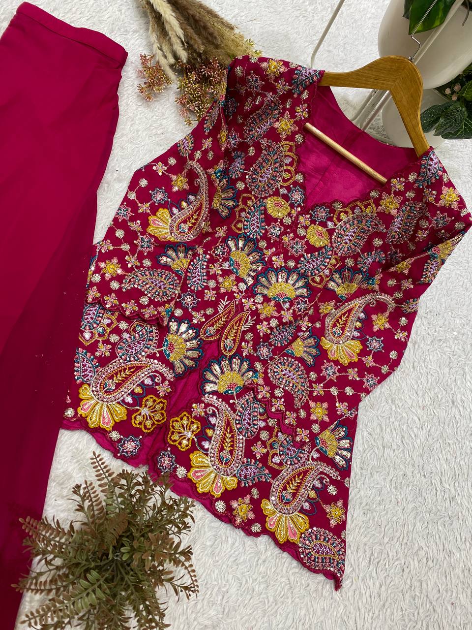 Rani Pink Georgette Sequin Kurta Palazzo Set, view 5