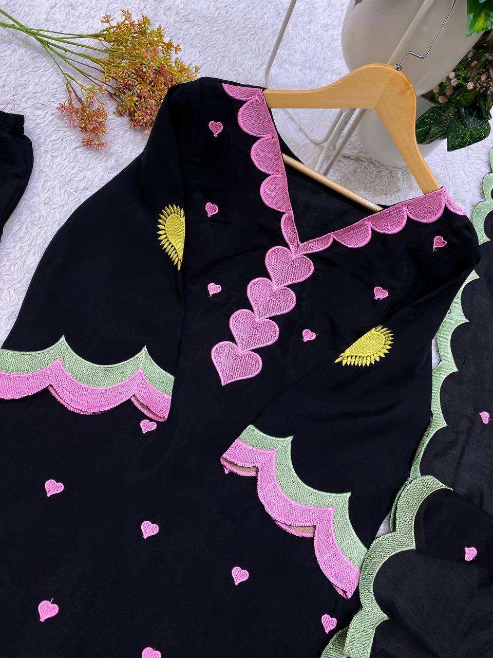 Black Mul Chanderi Embroidered Kurta Salwar Set, view 4