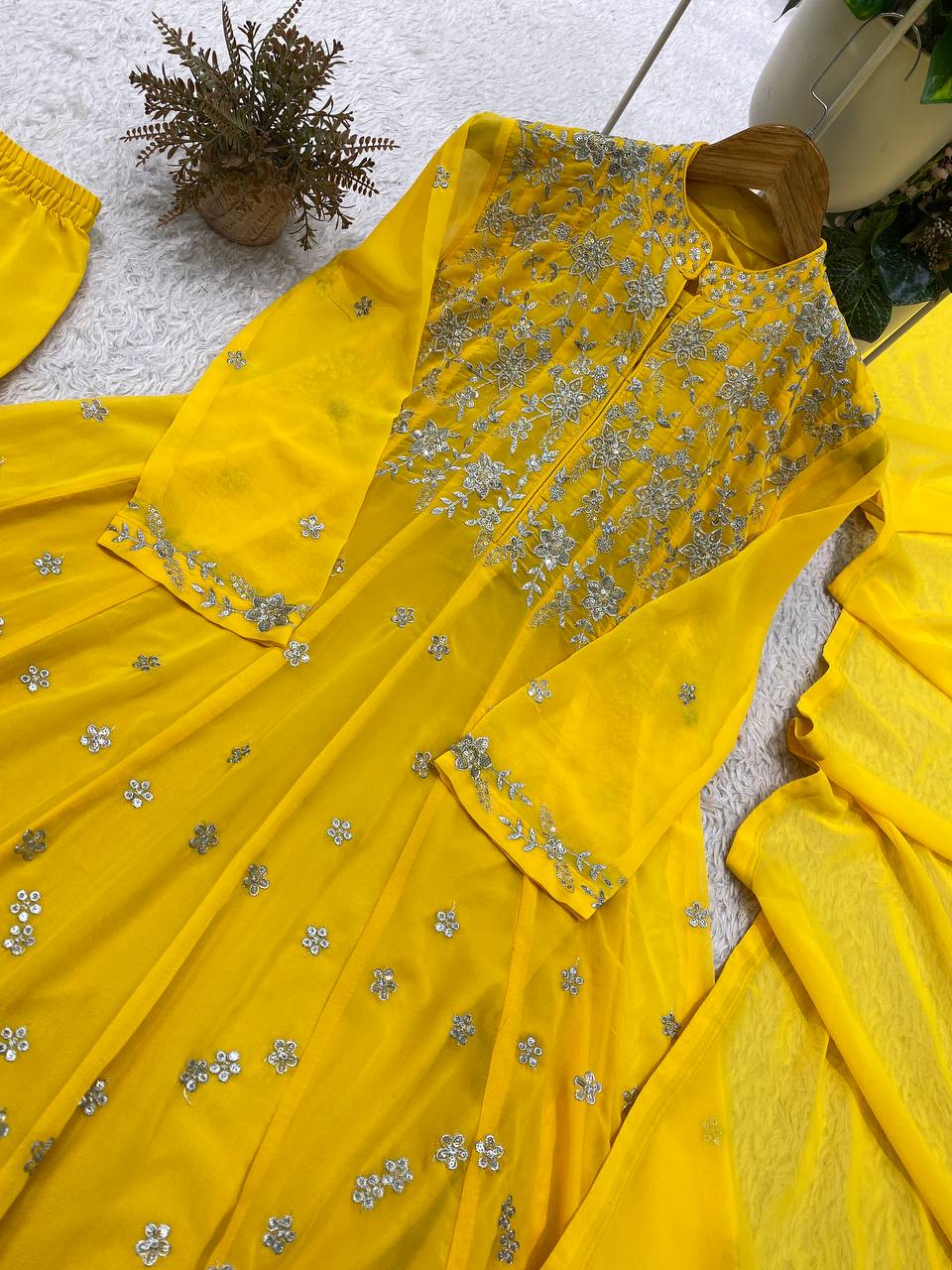 Yellow Georgette Sequin Kurta Pant Set, view 6