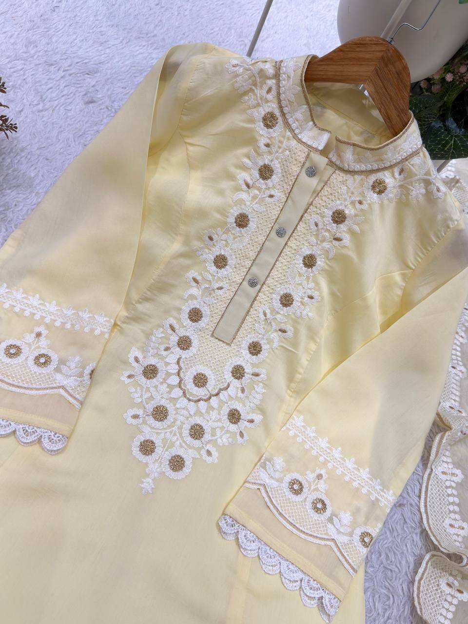 Butter Yellow Roman Silk Embroidered Kurta Salwar Set, view 7