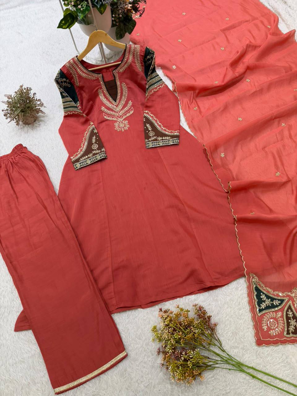Coral Mul Chanderi Sequin Kurta Palazzo Set, view 5