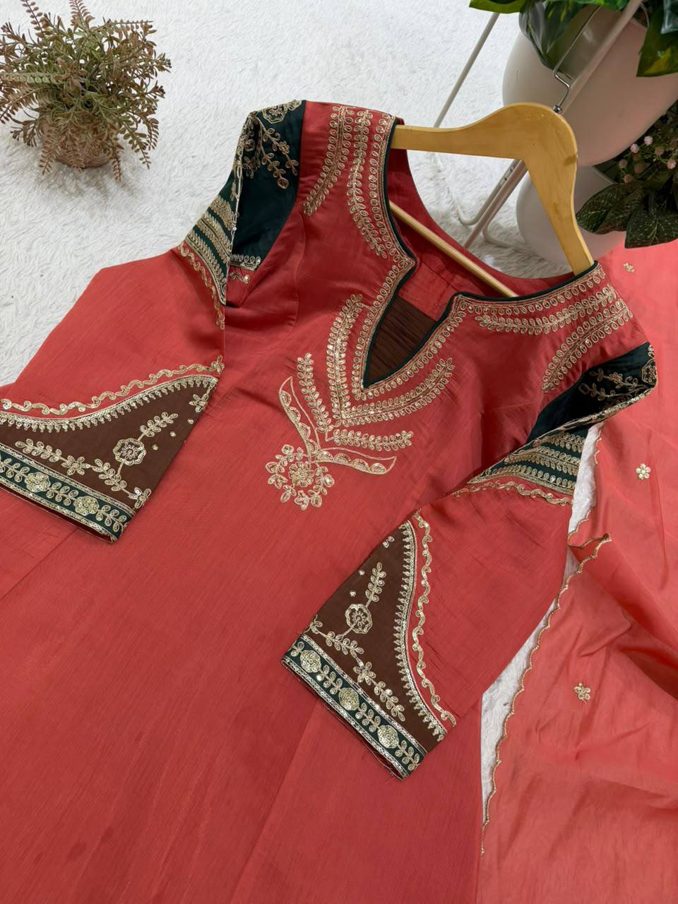 Coral Mul Chanderi Sequin Kurta Palazzo Set, view 6