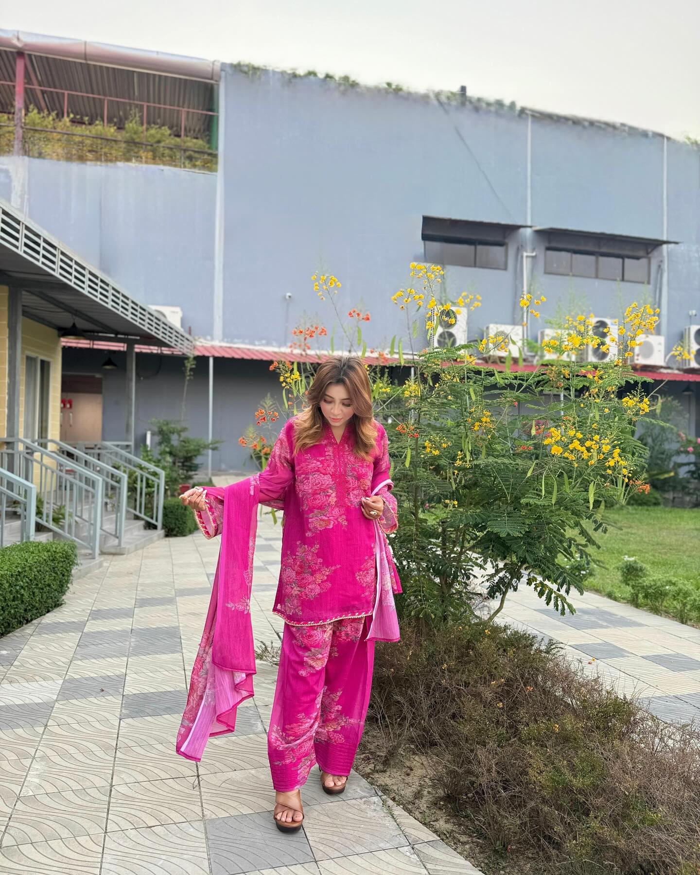 Pink Salwar Suit Features a Georgette Kurta And Farshi Pants Set