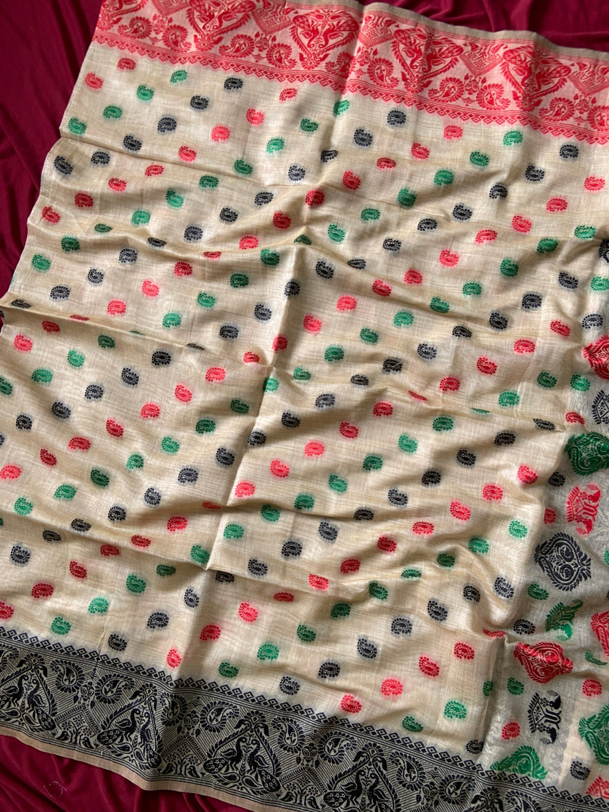 Off-White Muga Cotton Ganga Jamuna Border Saree, view 3