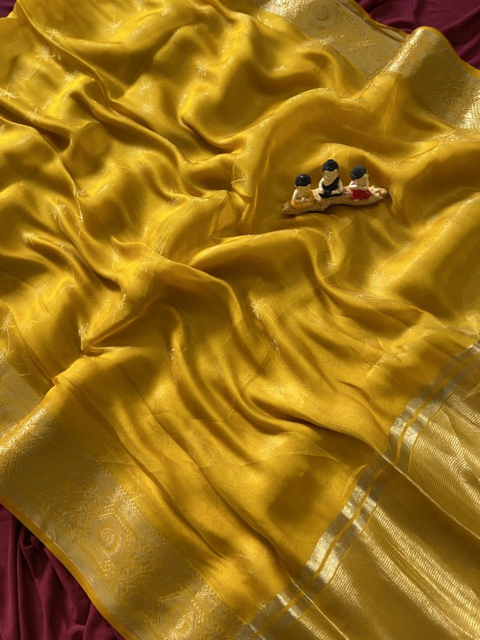 Mustard Fendy Satin Lagdi Patta Saree, view 3