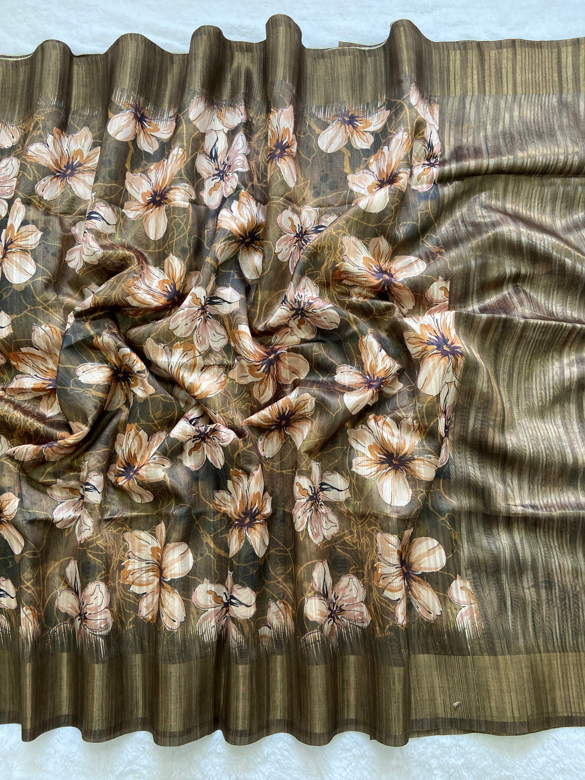 Mehendi Green Tussar Silk Blossom Print Saree, view 2