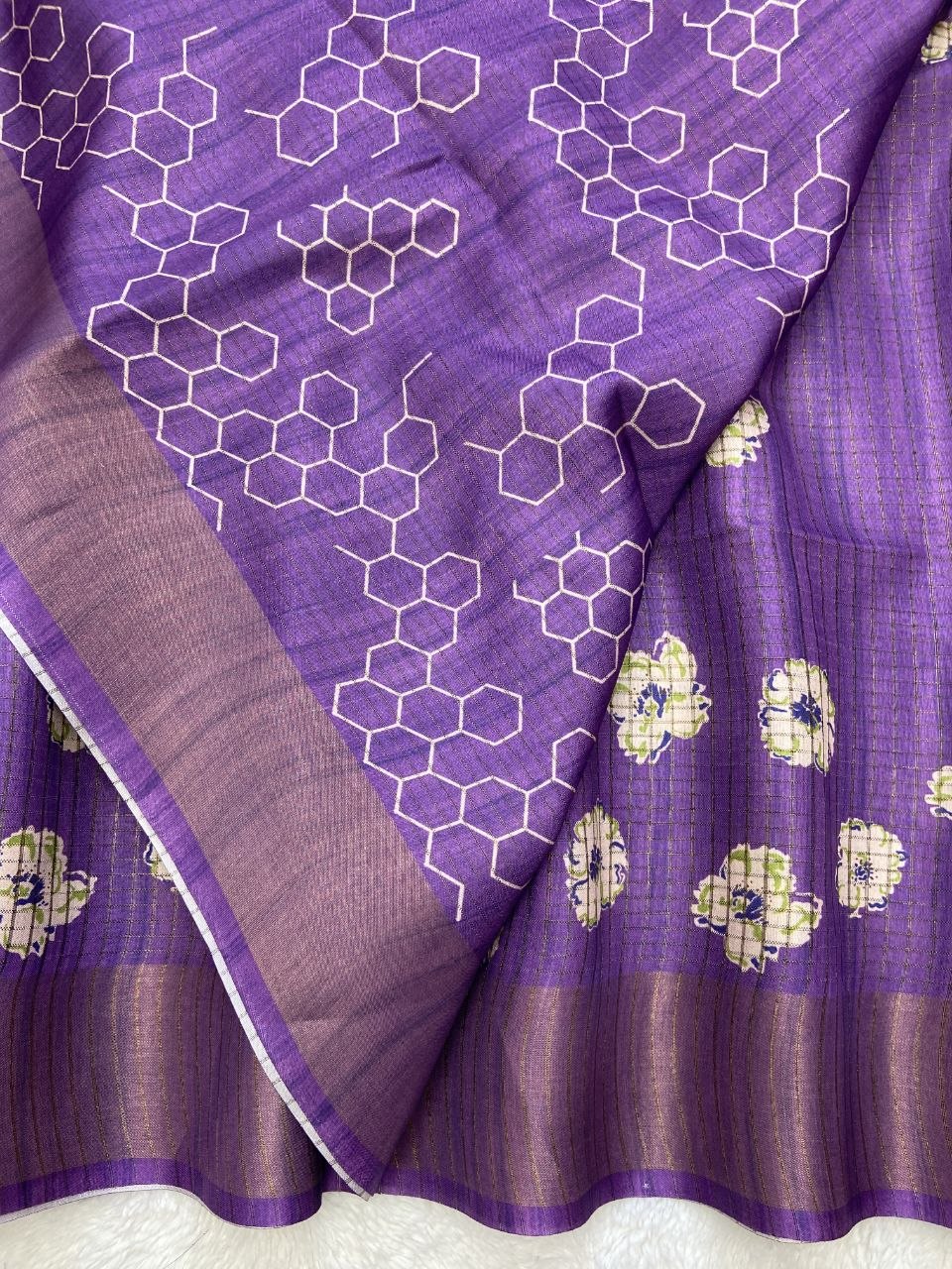 Purple Tussar Silk Dot Print Saree, view 3