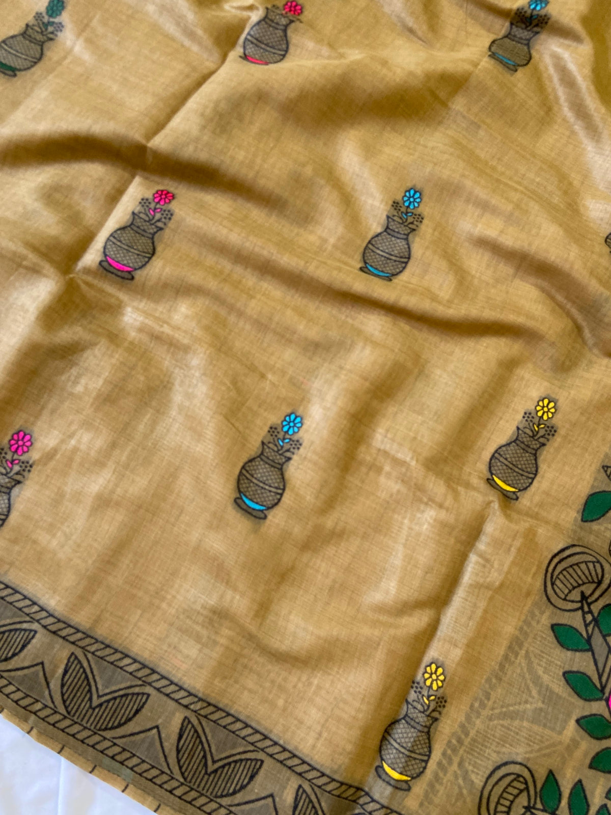 Beige Muga Cotton Kalamkari Pallu Saree, view 3