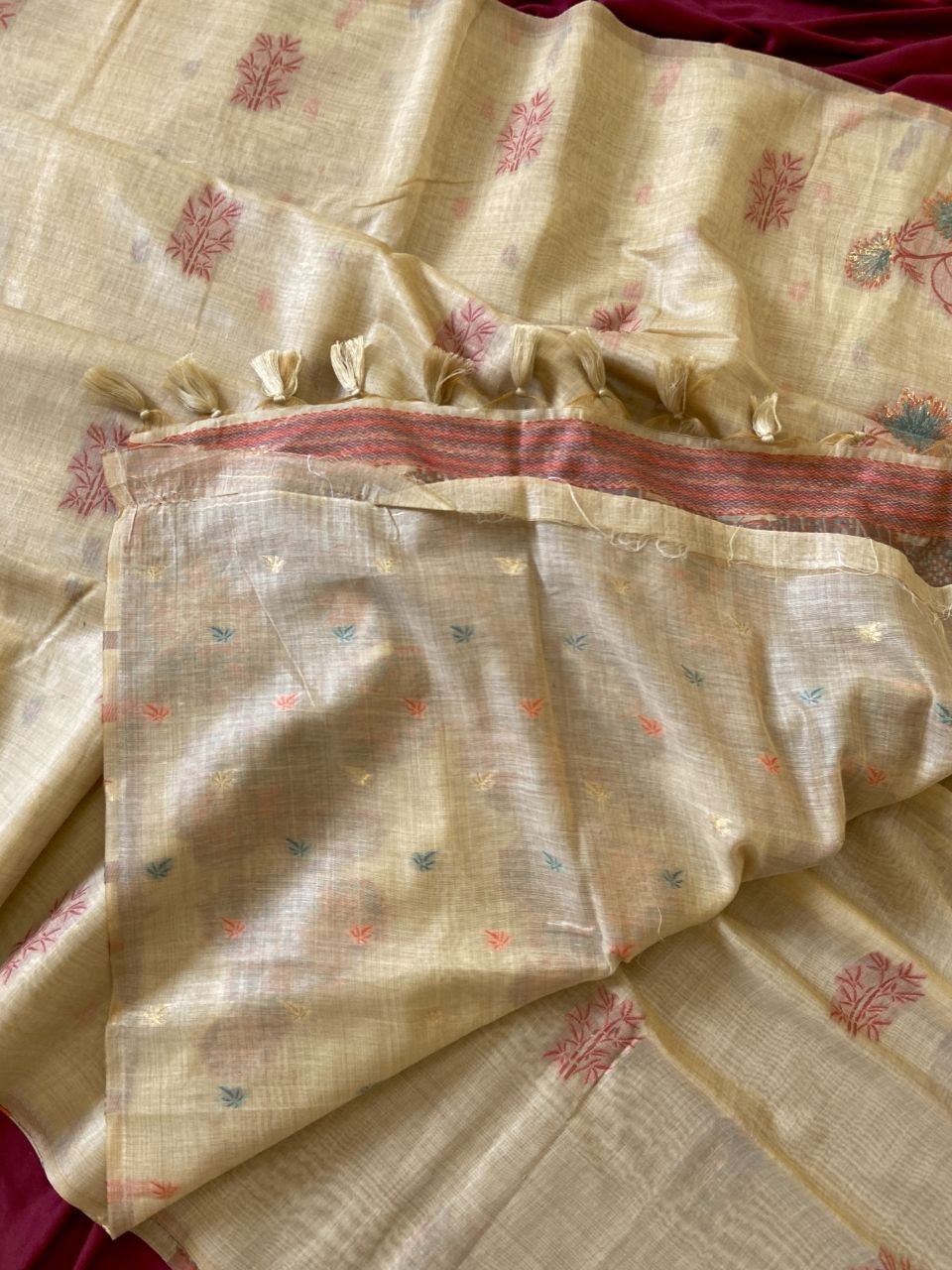 Beige Muga Cotton Floral Woven Saree, view 3