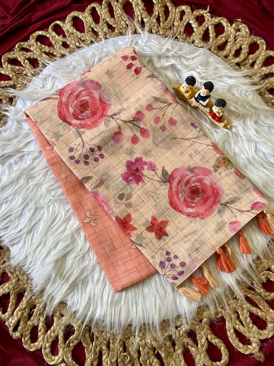 Peach Linen Rose Print Saree with Zari Border, view 2