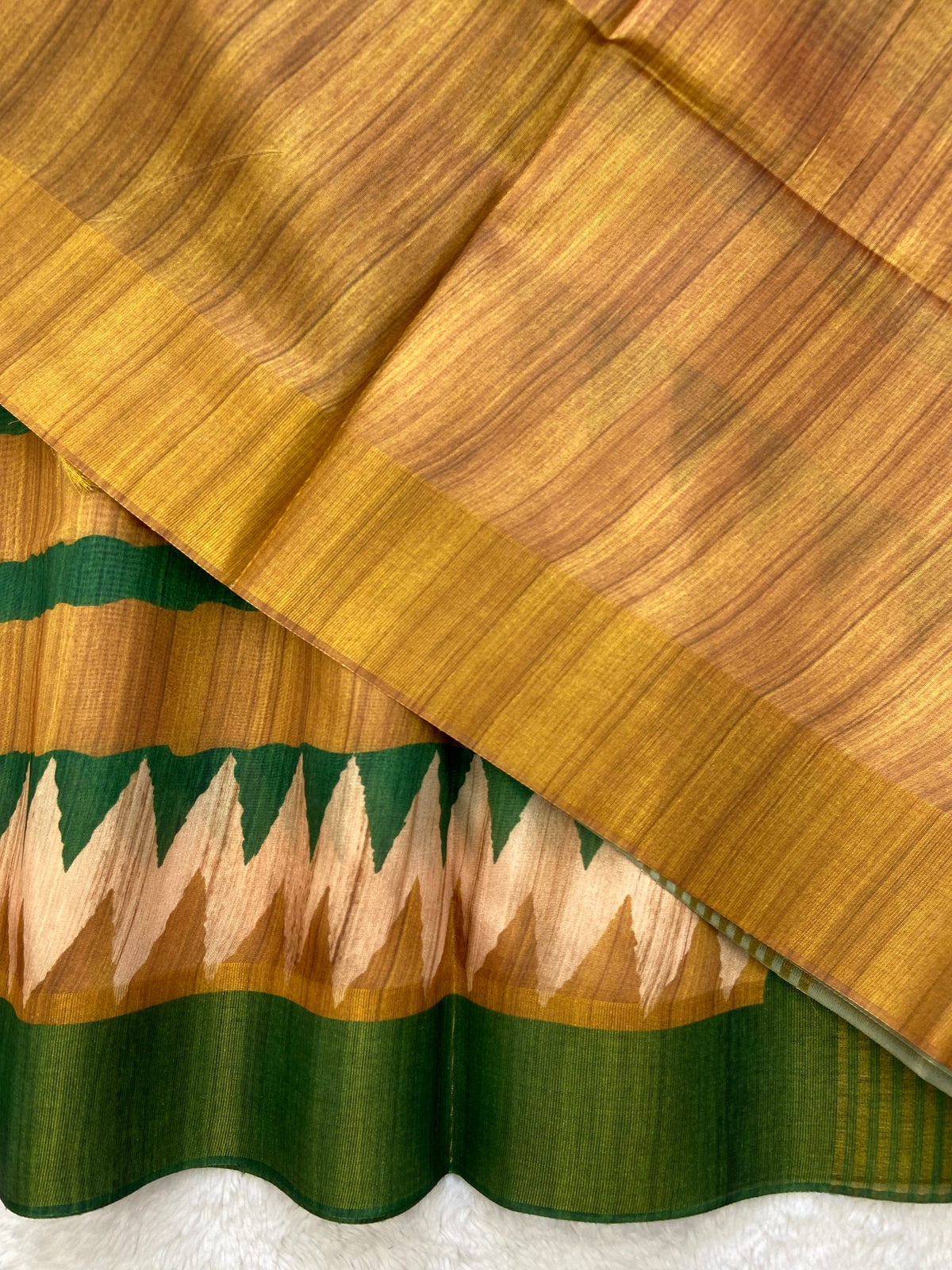 Green and Mustard Tussar Silk Temple Border Saree, view 3