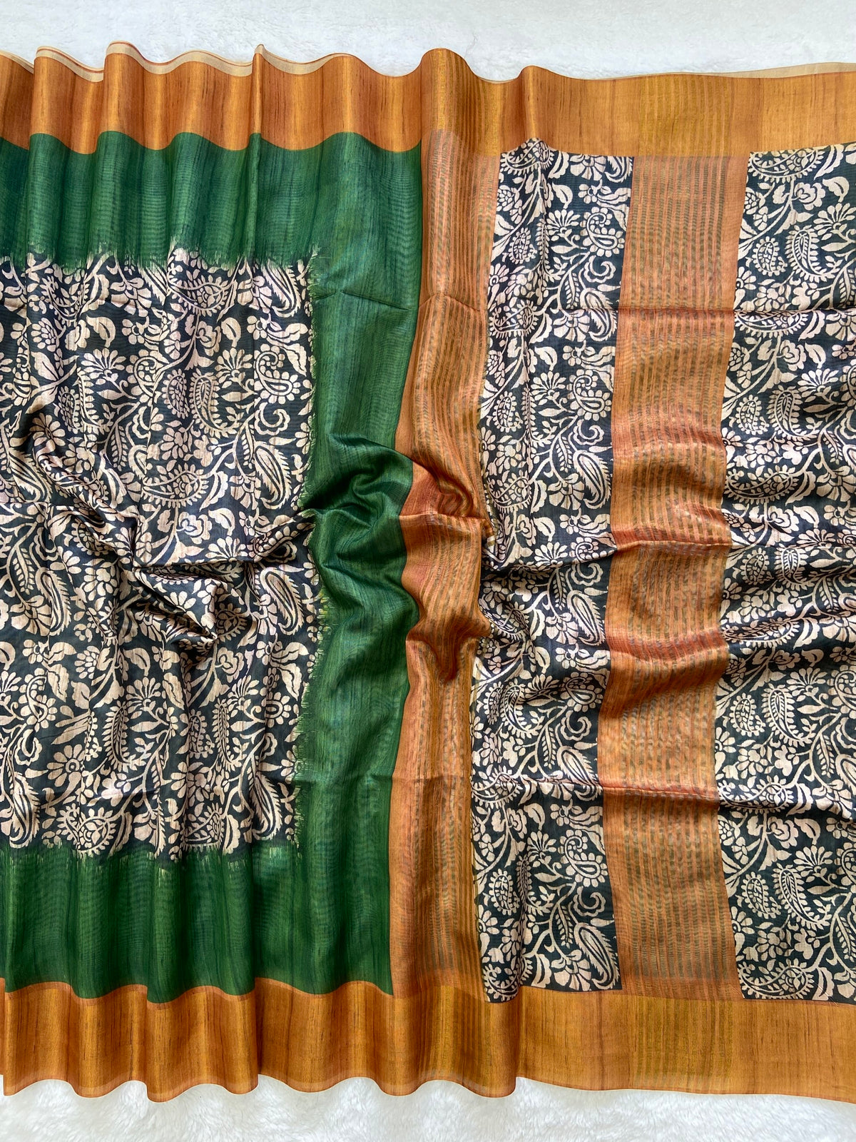 Green and Orange Tussar Silk Colour Block Saree, view 2