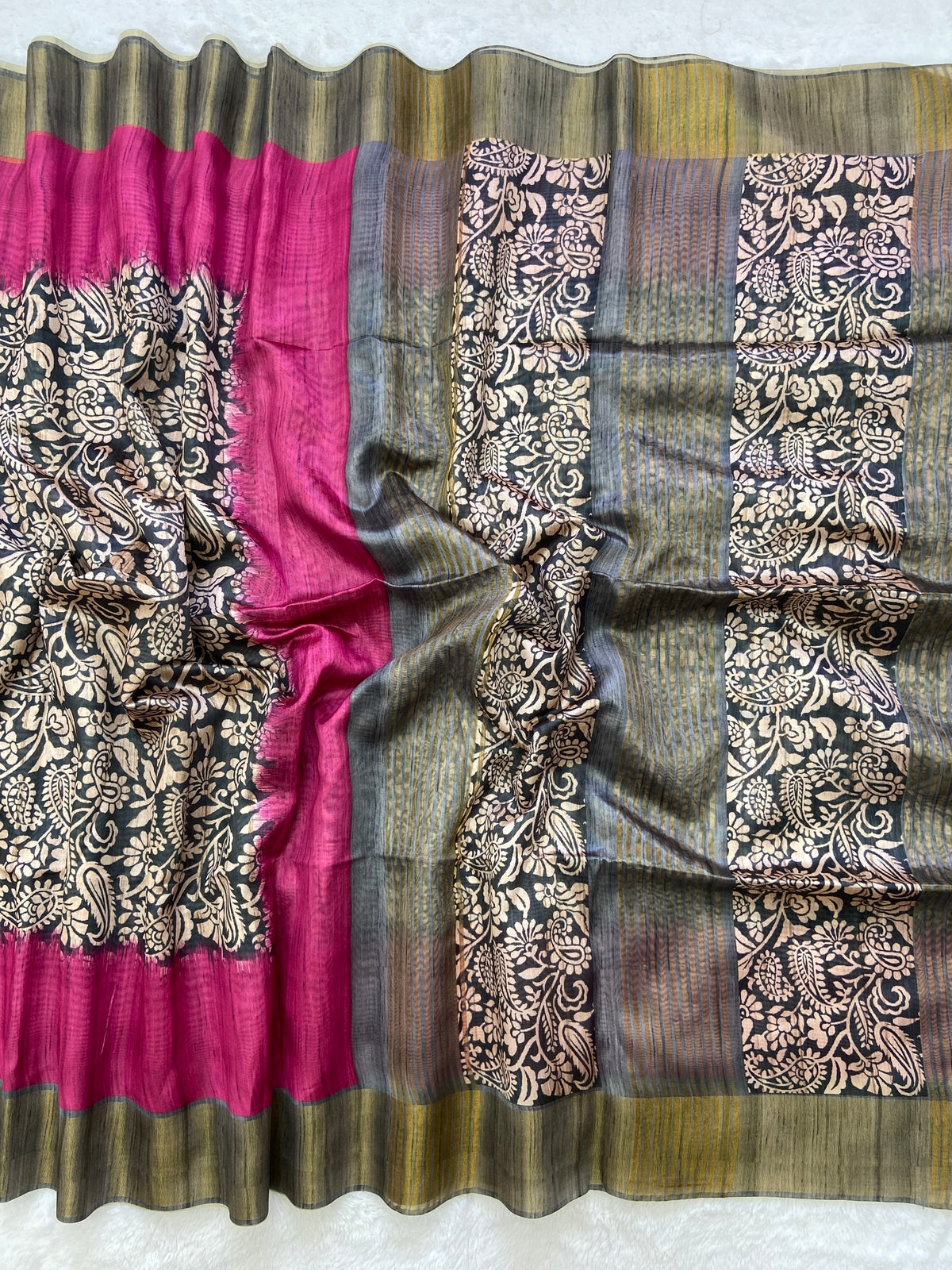 Pink and Grey Tussar Silk Colour Block Saree, view 2