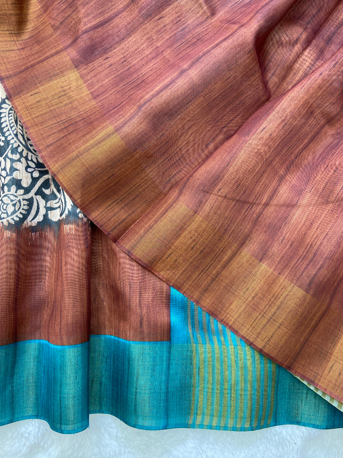 Rust and Teal Tussar Silk Colour Block Saree, view 3