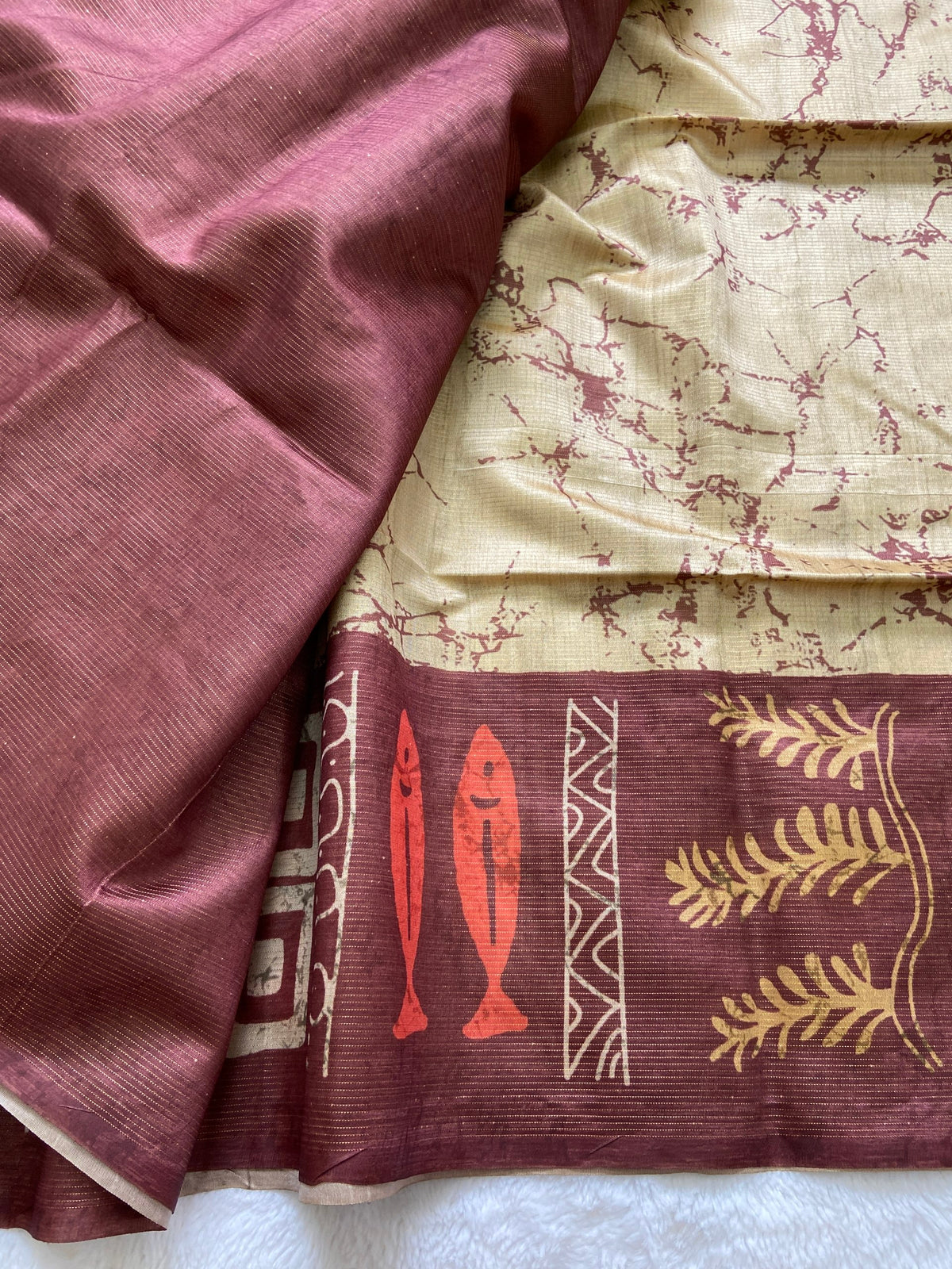 Wine Tussar Silk Tribal Print Saree, view 3