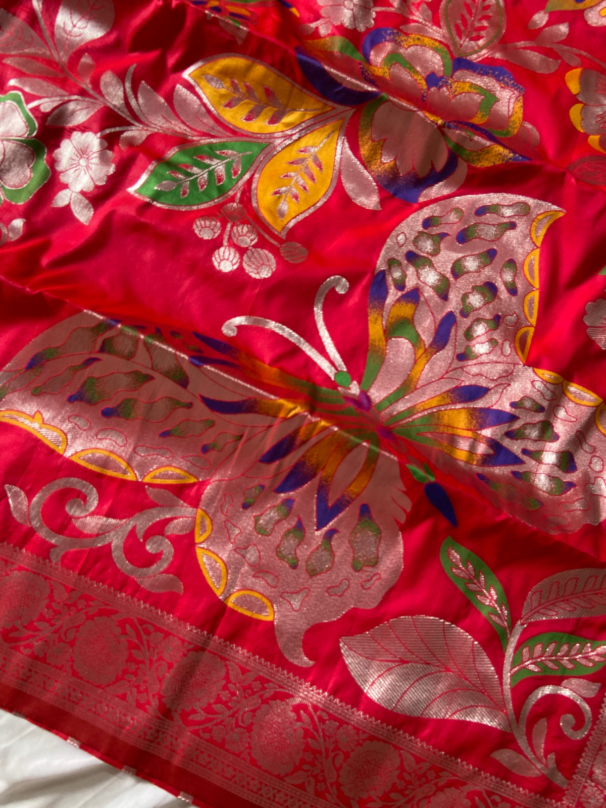Red Soft Silk Butterfly Zari Saree, view 3