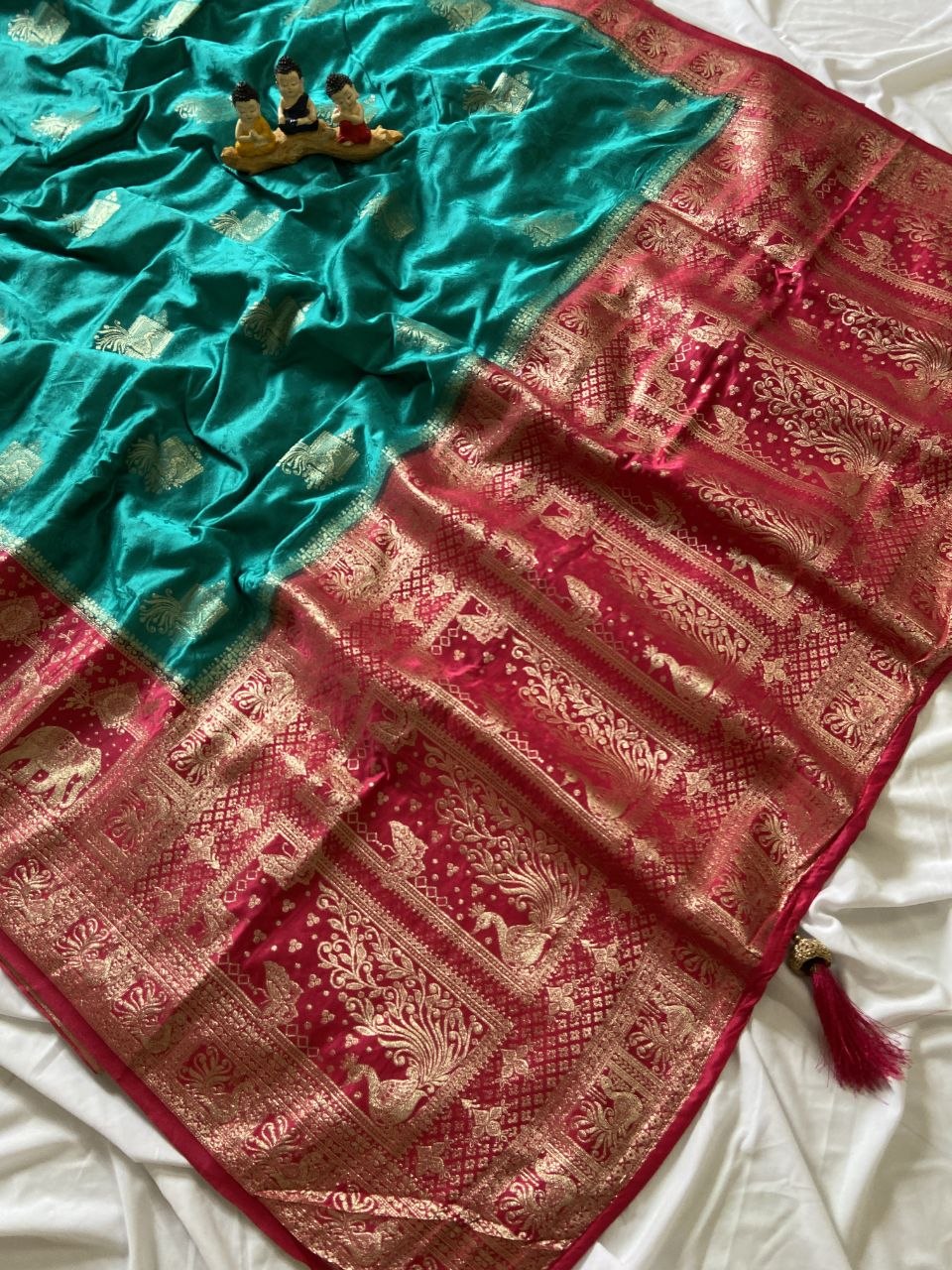 Turquoise Banarasi Satin Silk Elephant Weave Saree, view 2