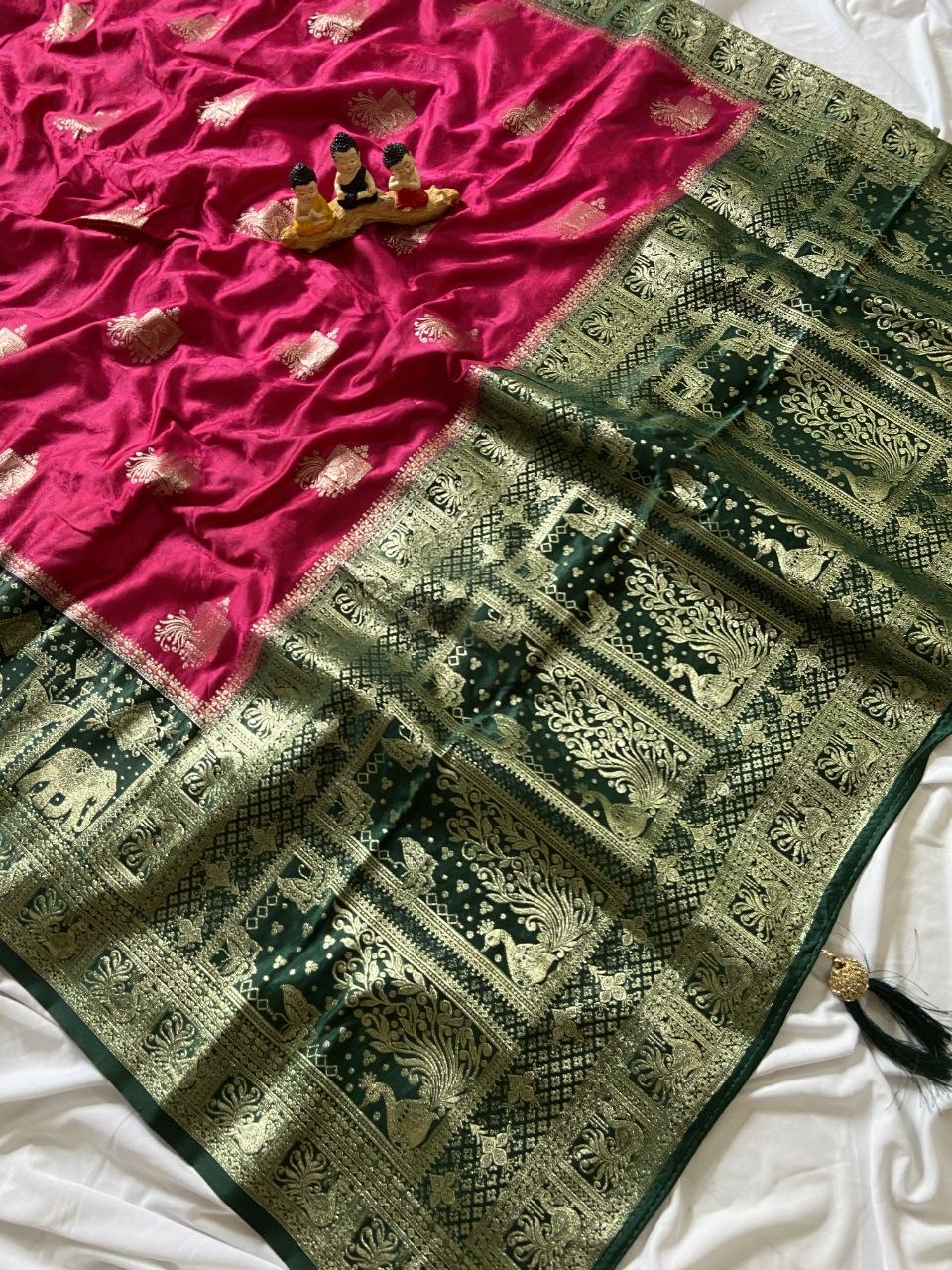 Rani Pink Banarasi Satin Silk Elephant Weave Saree, view 2