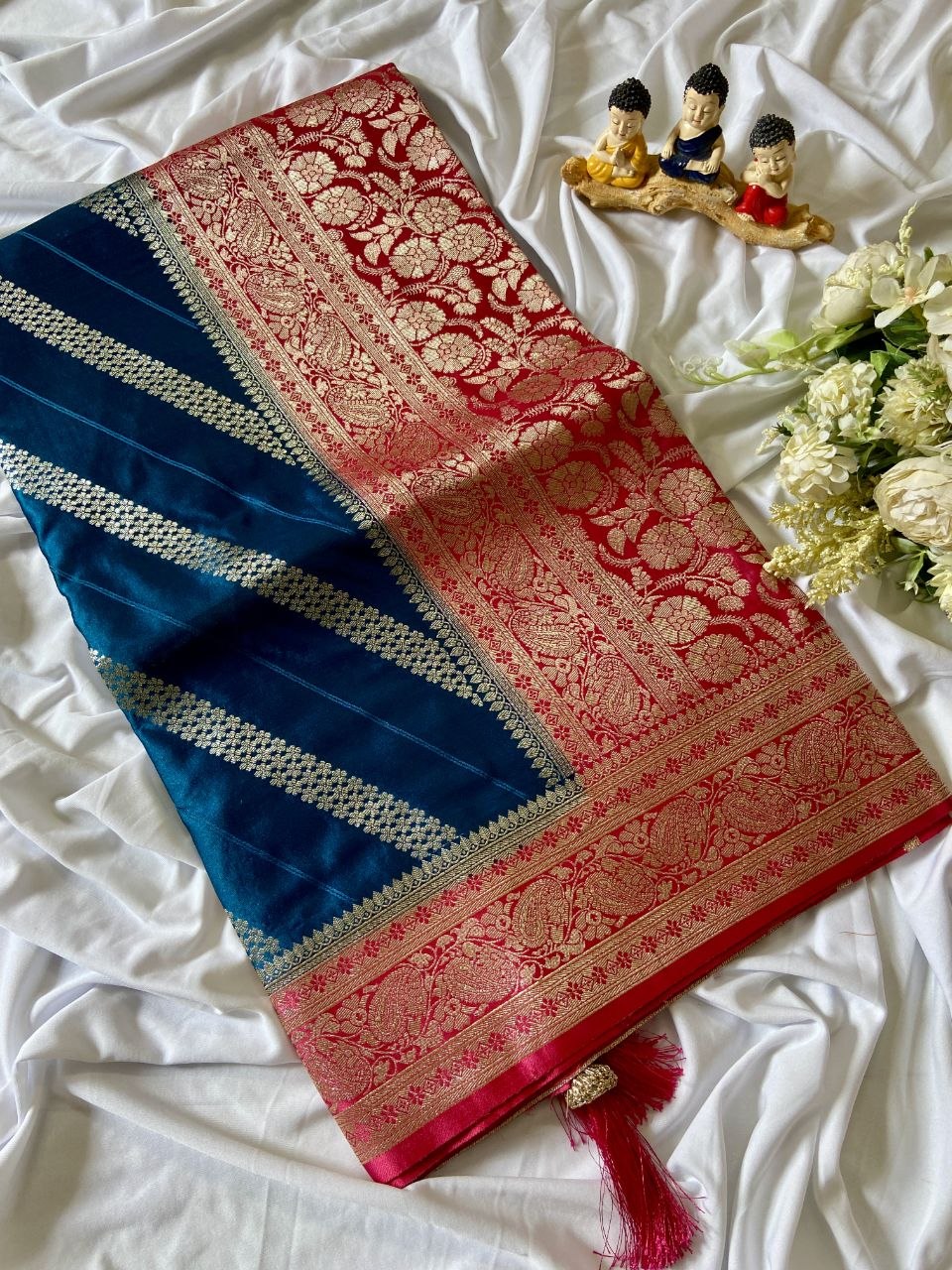 Navy Blue Banarasi Satin Silk Woven Saree