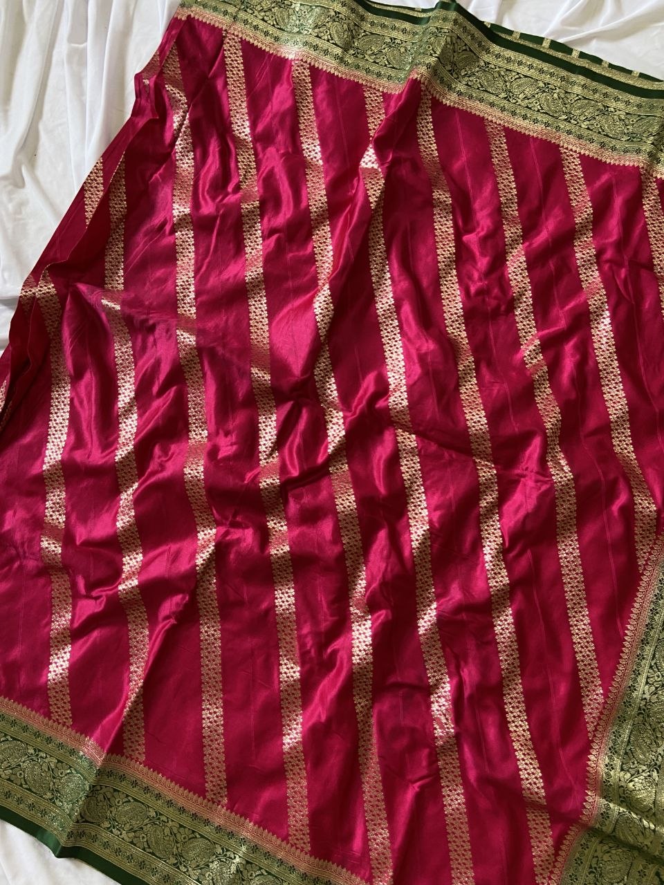 Rani Pink Banarasi Satin Silk Woven Saree, view 4