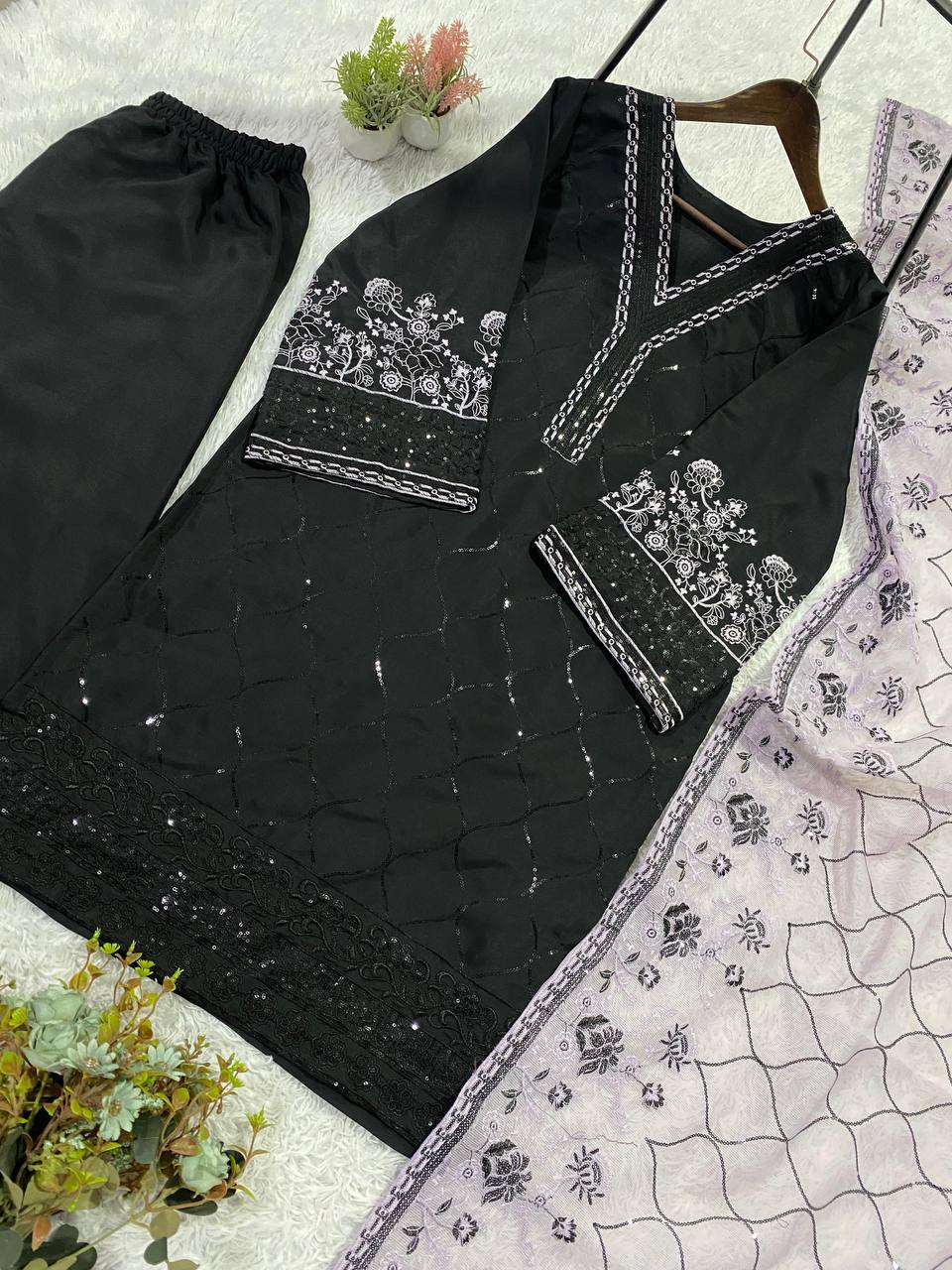 Black and Lavender Roman Silk Sequin Kurta Palazzo Set, view 5