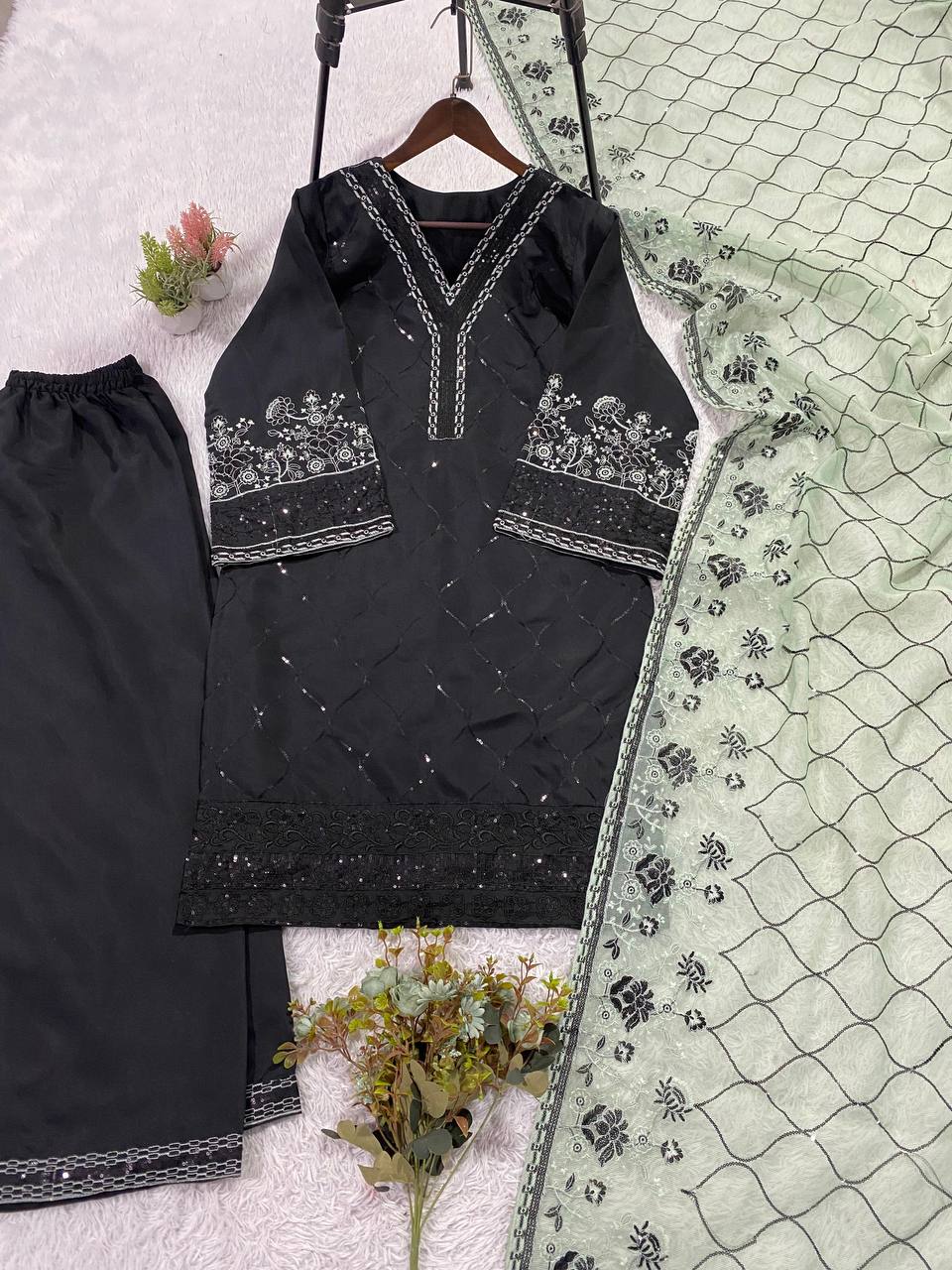 Black and Mint Roman Silk Sequin Kurta Palazzo Set, view 4