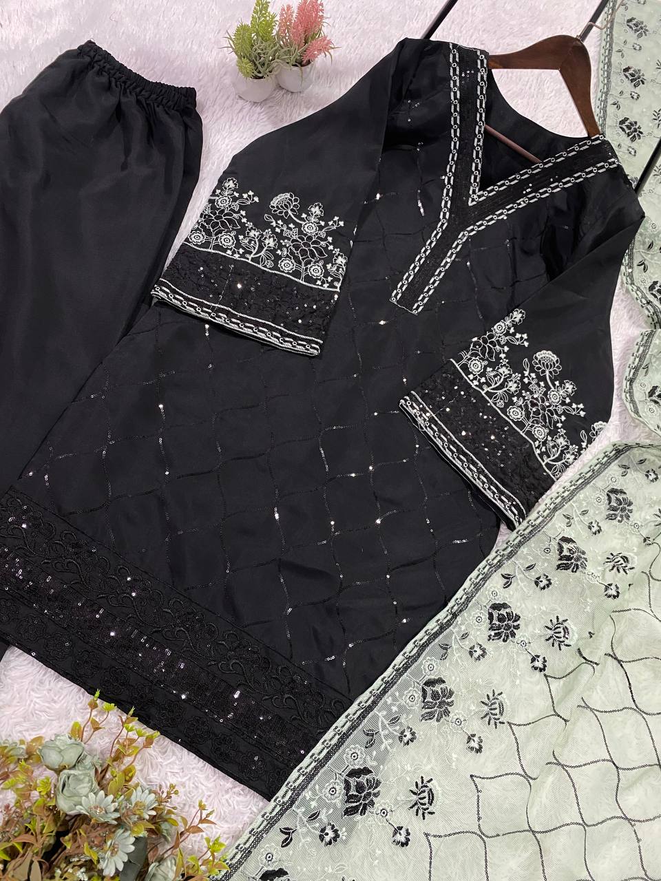 Black and Mint Roman Silk Sequin Kurta Palazzo Set, view 5