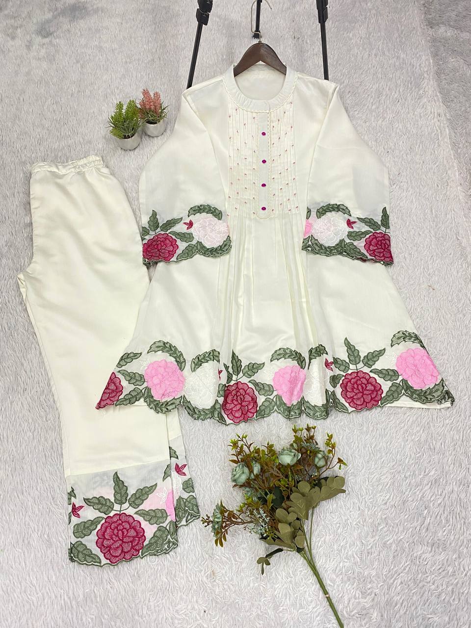 Off-White Roman Silk Embroidered Co-ord Set, view 4