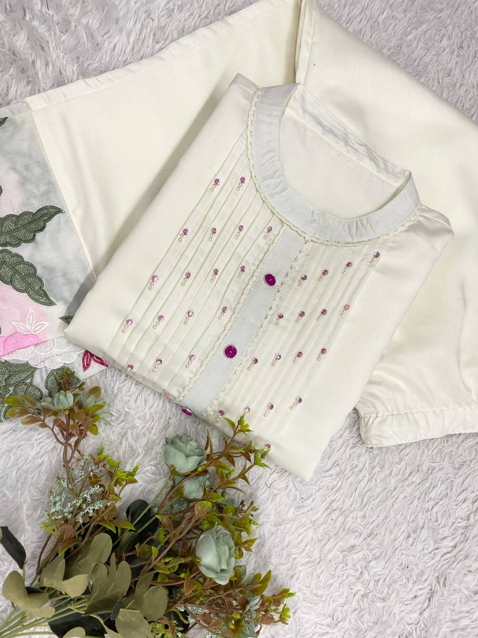 Off-White Roman Silk Embroidered Co-ord Set, view 7