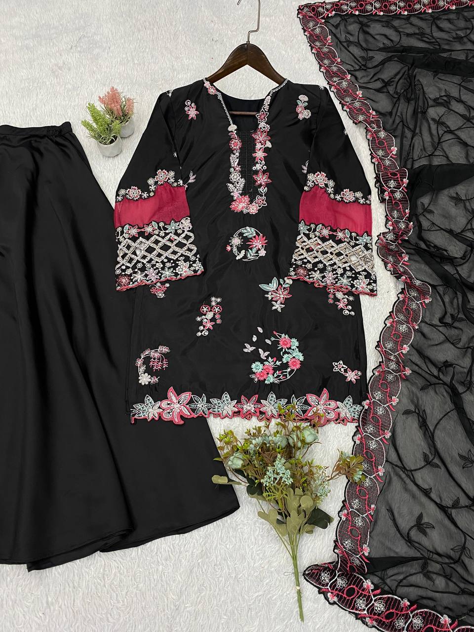 Black Crepe Silk Sequin Kurta Palazzo Set, view 4