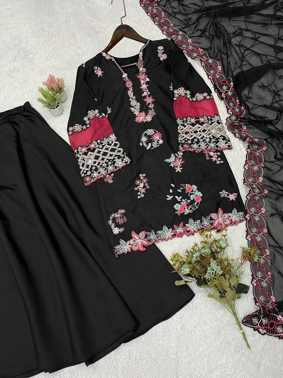 Black Crepe Silk Sequin Kurta Palazzo Set, view 5