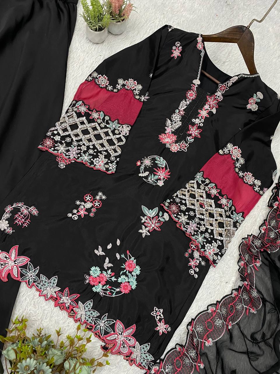 Black Crepe Silk Sequin Kurta Palazzo Set, view 6