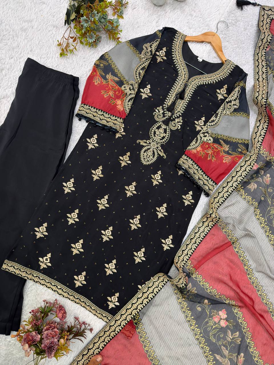 Black Mul Chanderi Sequin Kurta Pant Set, view 6