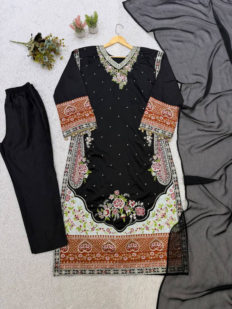 Black Star Silk Kurta Pant Set 144, view 5