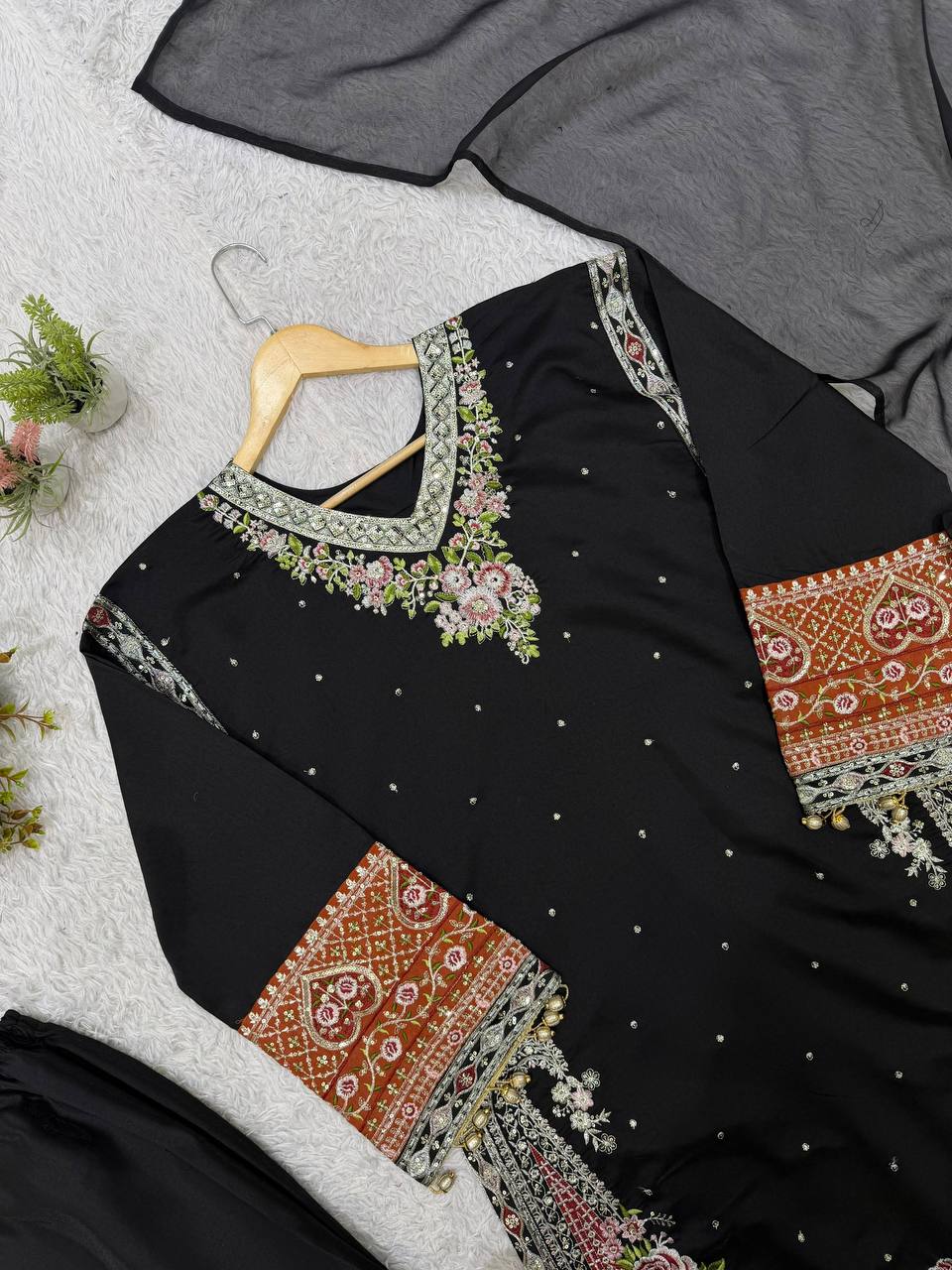 Black Star Silk Kurta Pant Set 144, view 7
