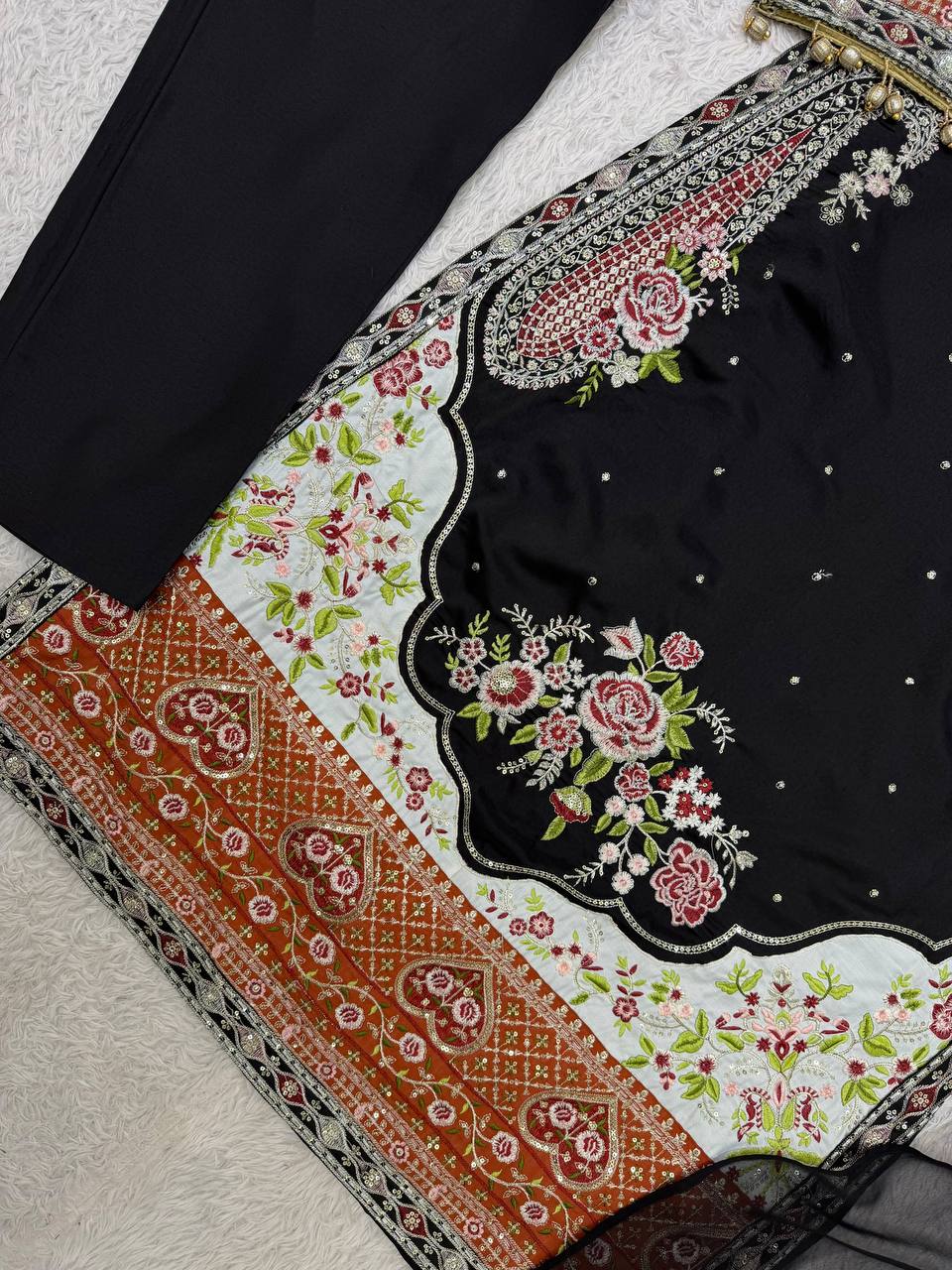 Black Star Silk Kurta Pant Set 144, view 8