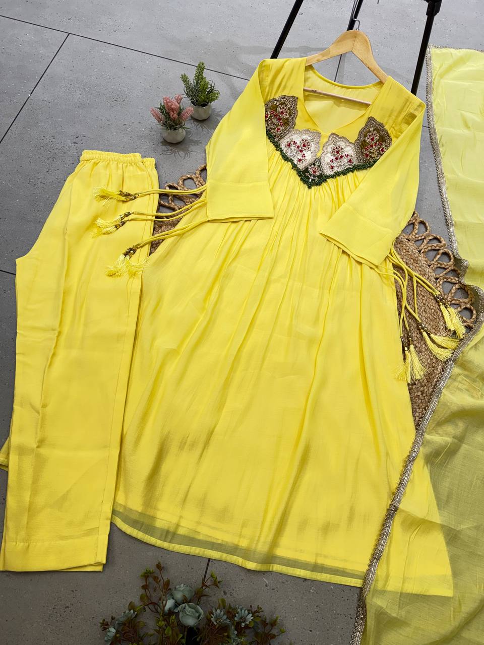 Yellow Mul Chanderi Sequin Anarkali Gown Set, view 5