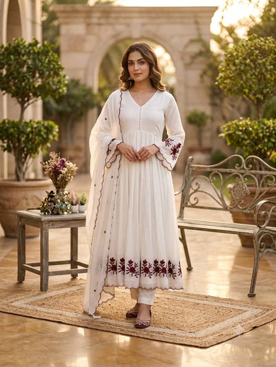 White Mul Chanderi Anarkali Gown Set 146