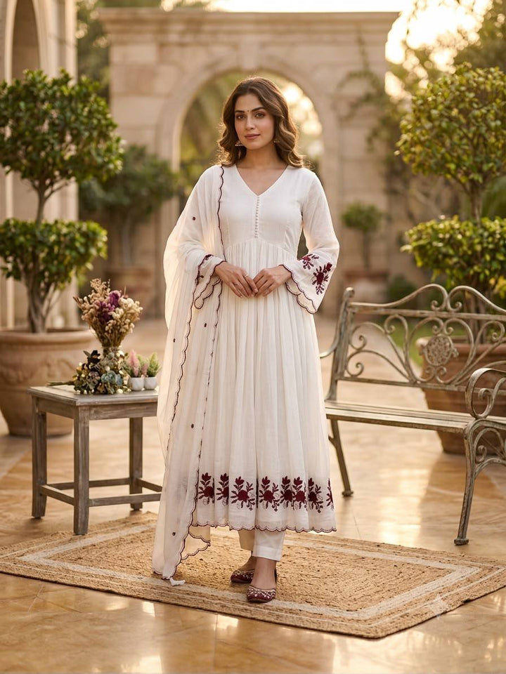 White Mul Chanderi Anarkali Gown Set 146