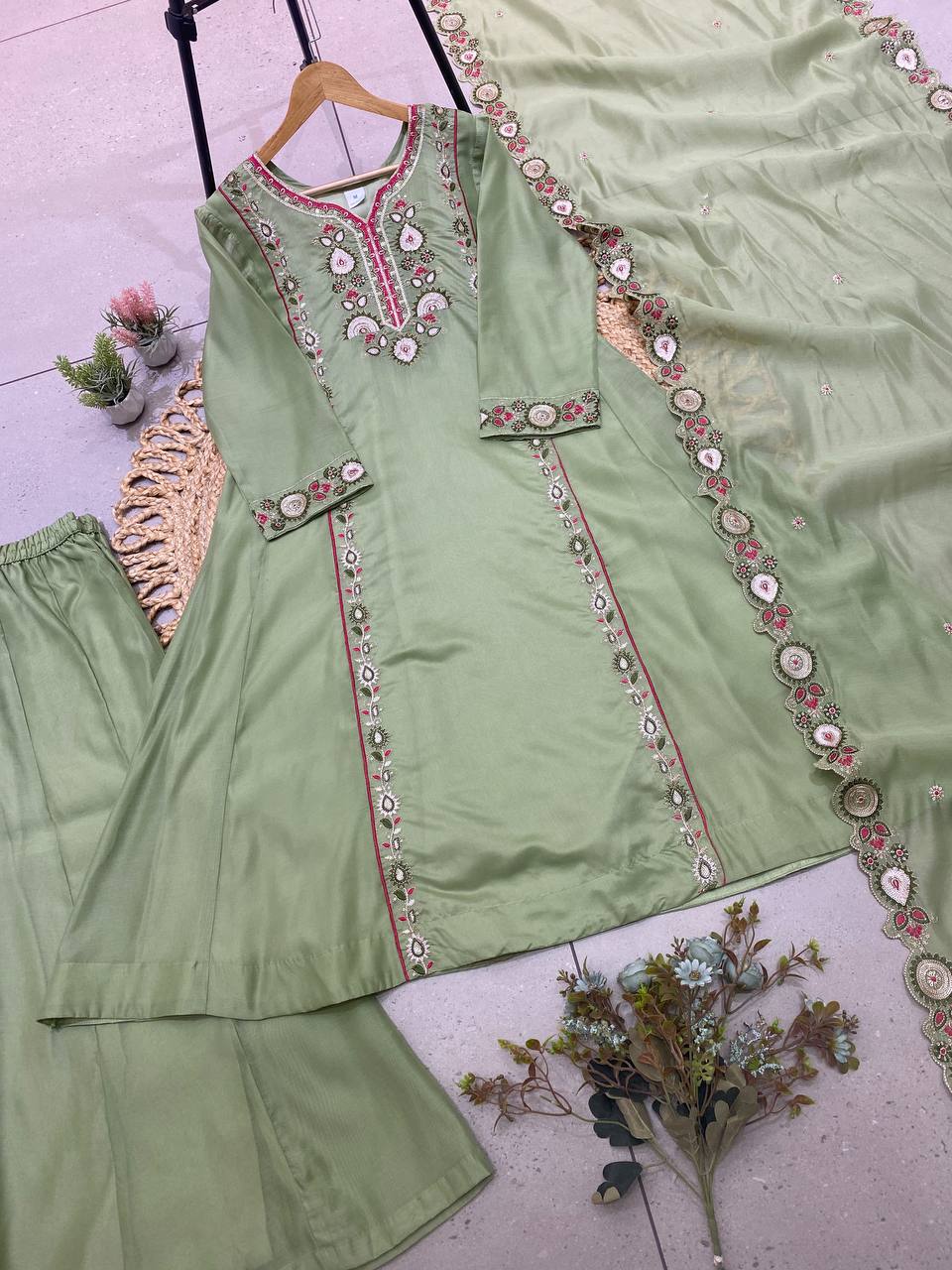 Pista Green Mul Chanderi Sequin Kurta Palazzo Set, view 4