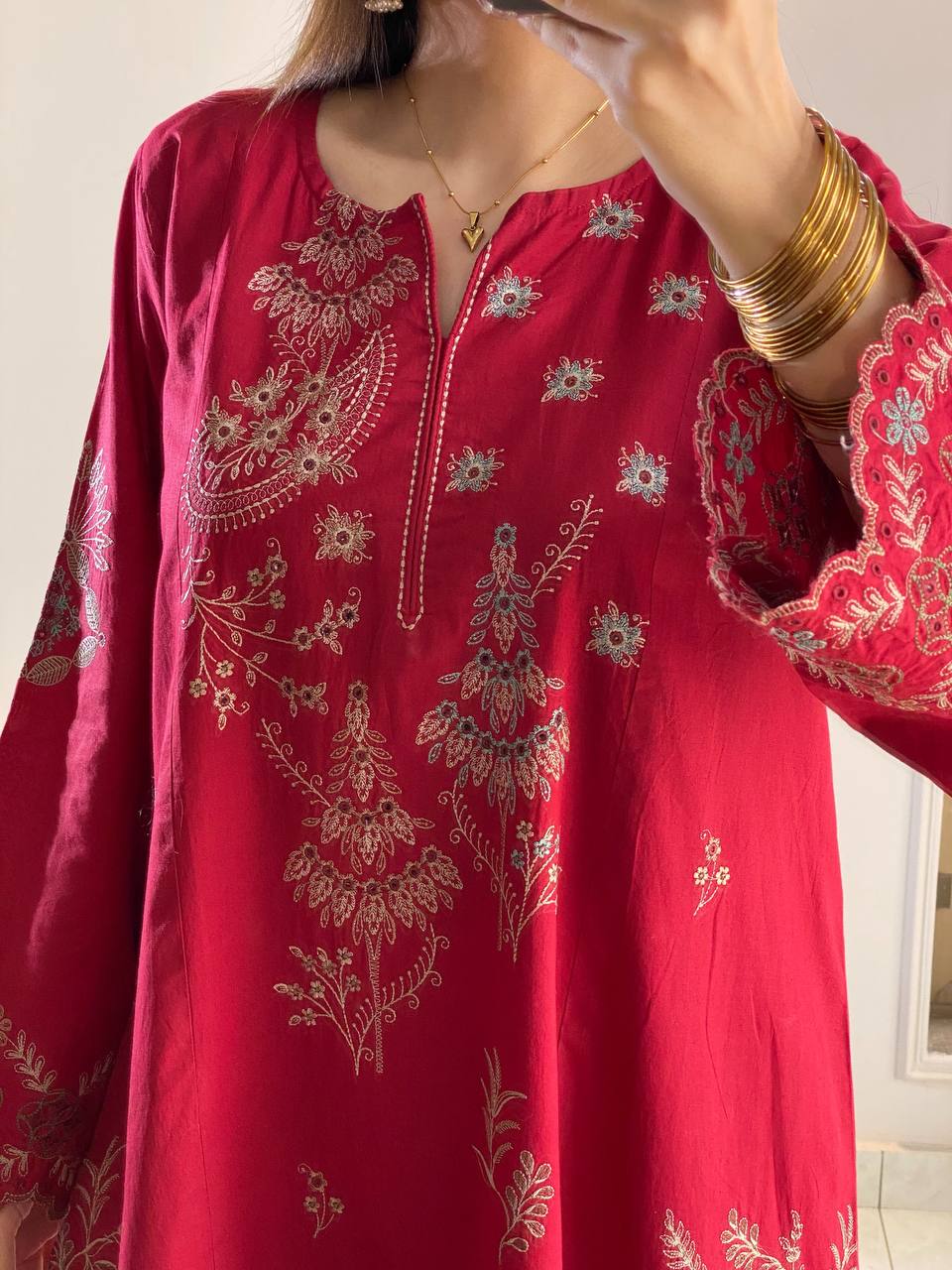 Red Mul Chanderi Embroidered Kurta Palazzo Set, view 4