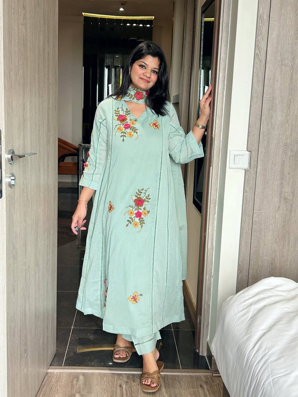 Mint Green Chinon Embroidered Kurta Pant Set