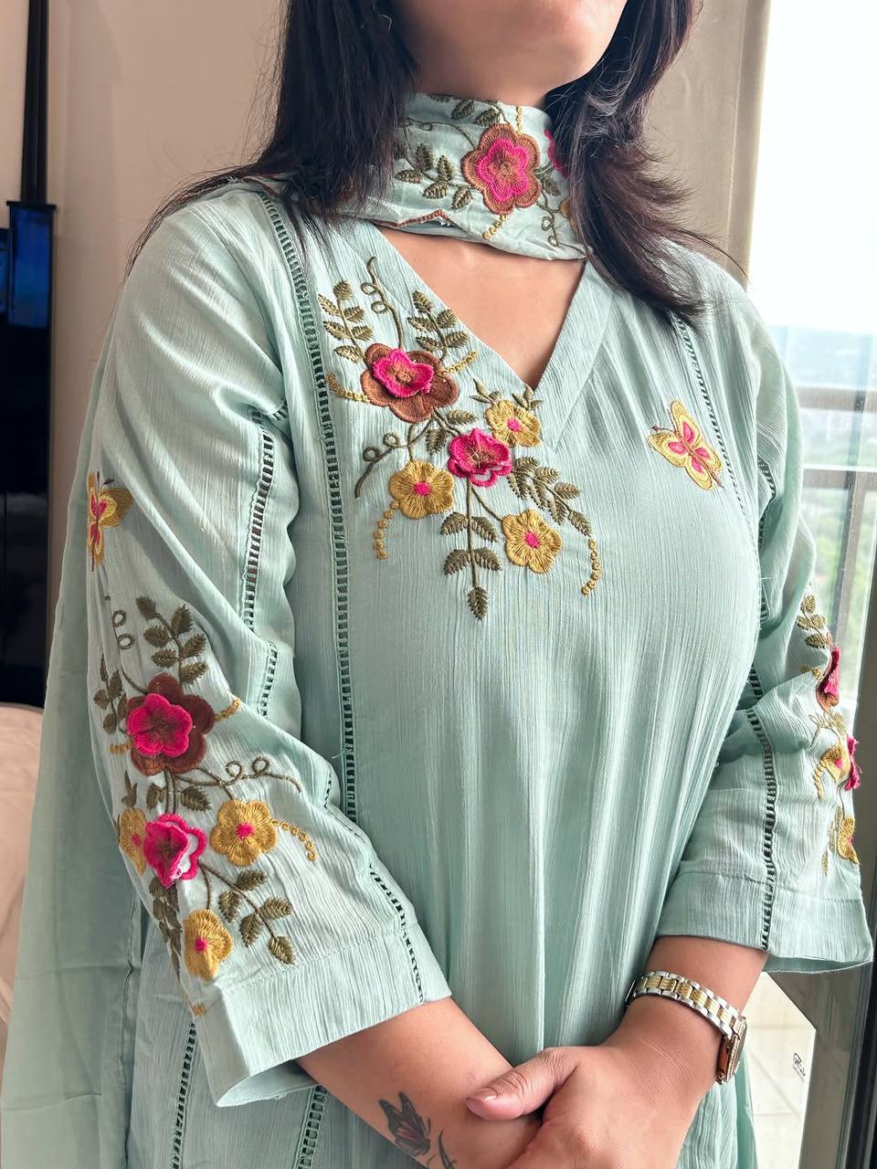 Mint Green Chinon Embroidered Kurta Pant Set, view 3
