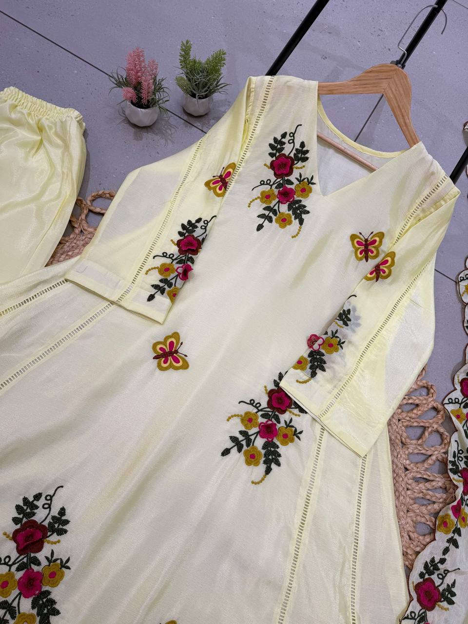 Lemon Yellow Chinon Embroidered Kurta Pant Set, view 6