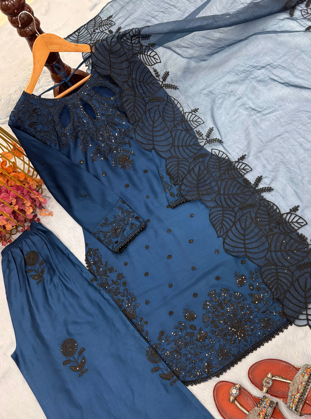 Navy Blue Satin Kurta Set with Organza Dupatta, view 5