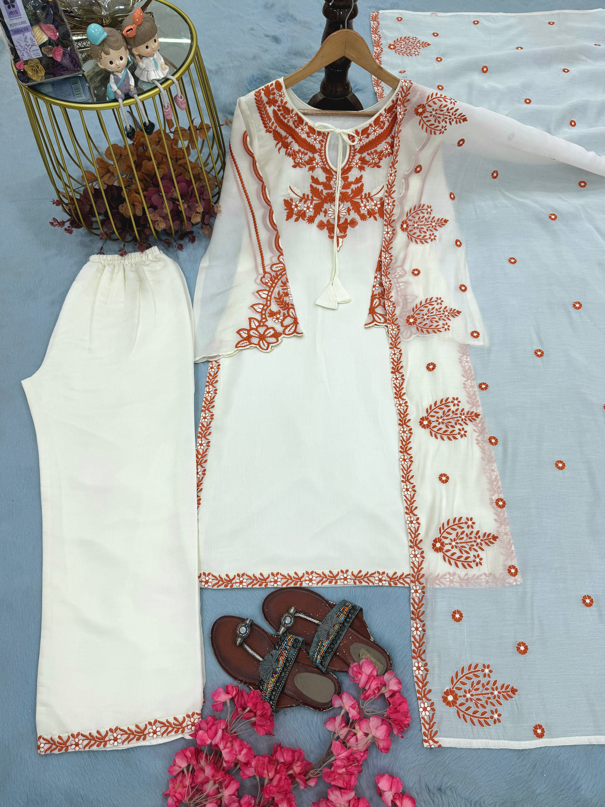 Off-White Roman Silk Kurta Set with Dupatta, view 4