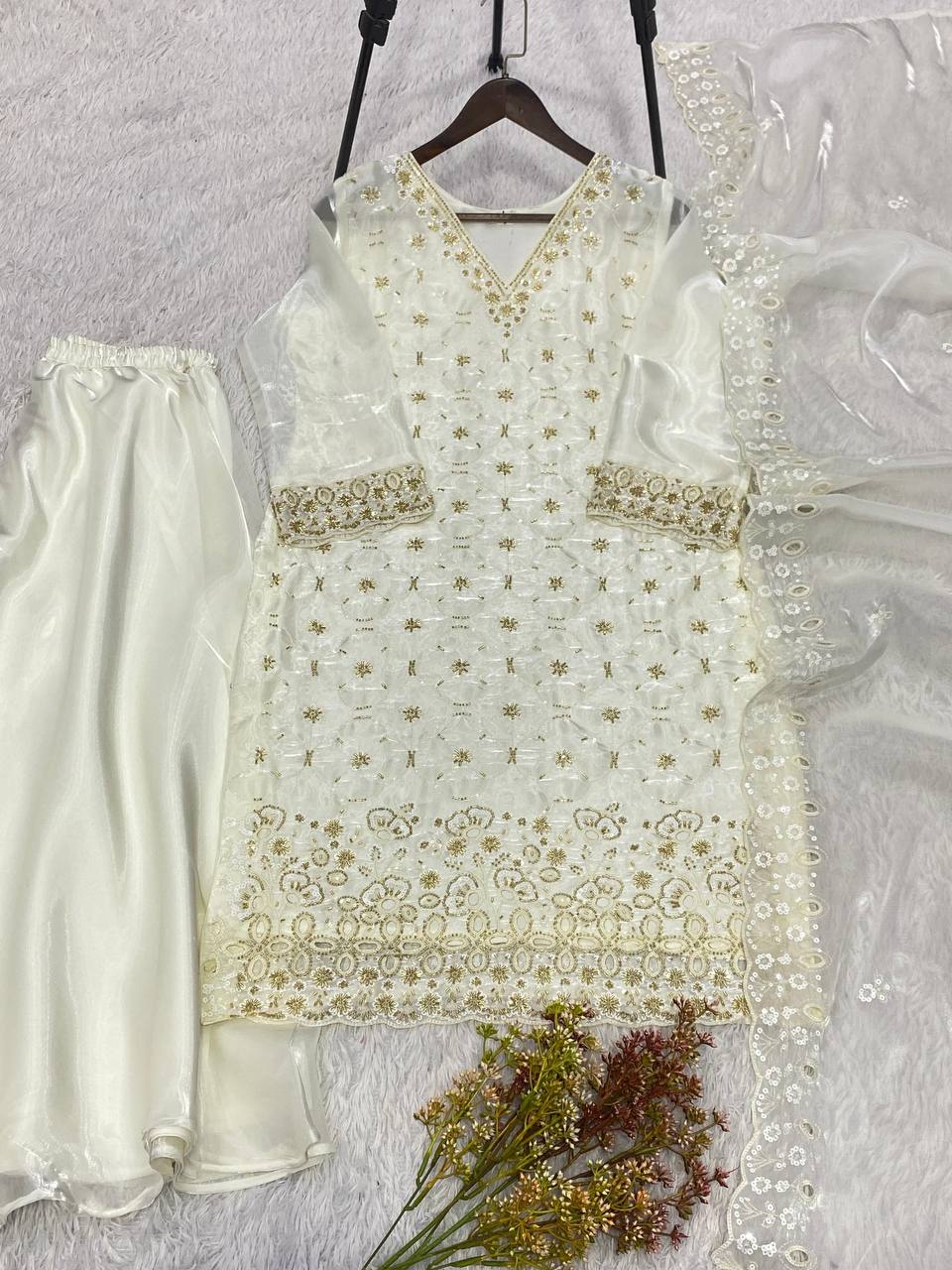 Off-White Fendy Silk Kurta Palazzo Set M23, view 4