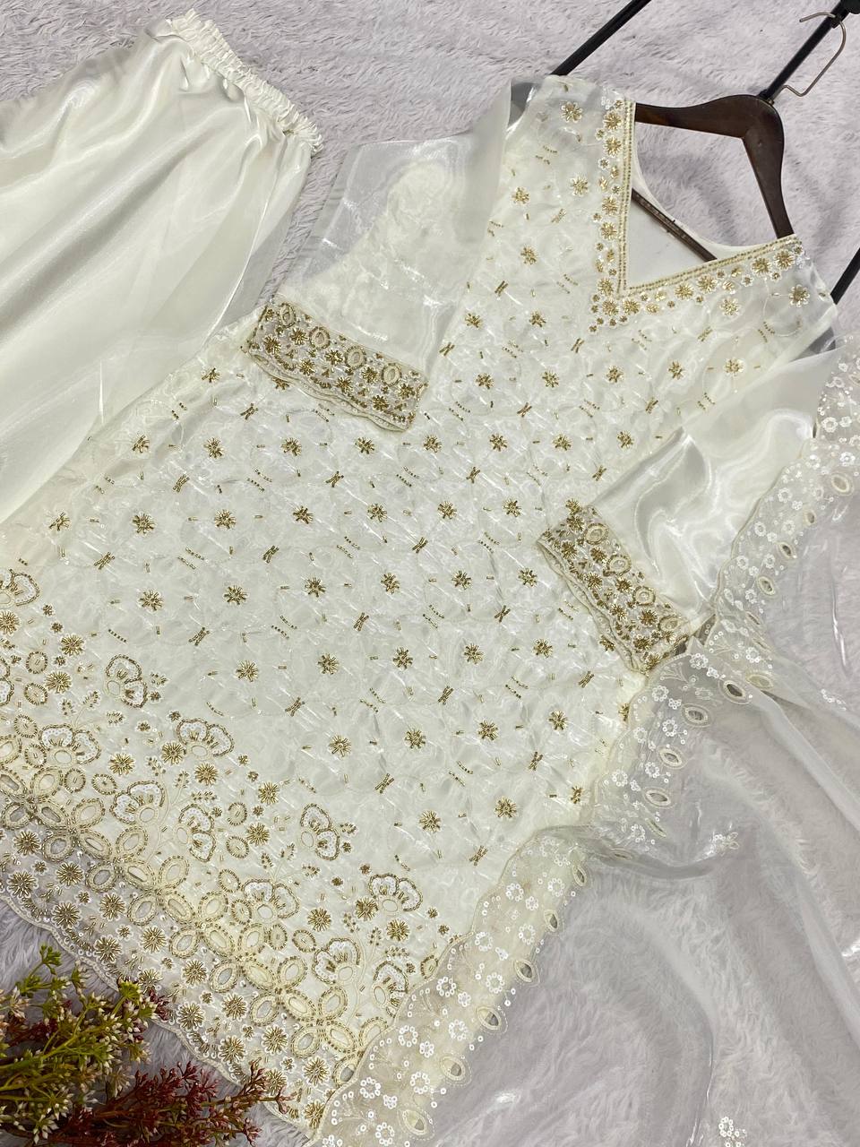 Off-White Fendy Silk Kurta Palazzo Set M23, view 5